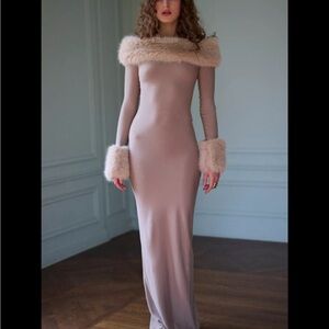 Selkie Long Sleeve Dress with Fur Trim - Cream